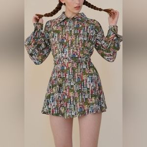 Samantha Pleet Castle top